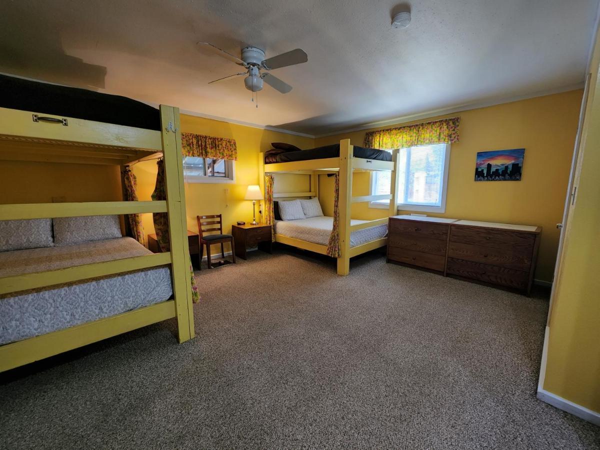 Inn The Clouds Hostel & Inn Leadville Room photo
