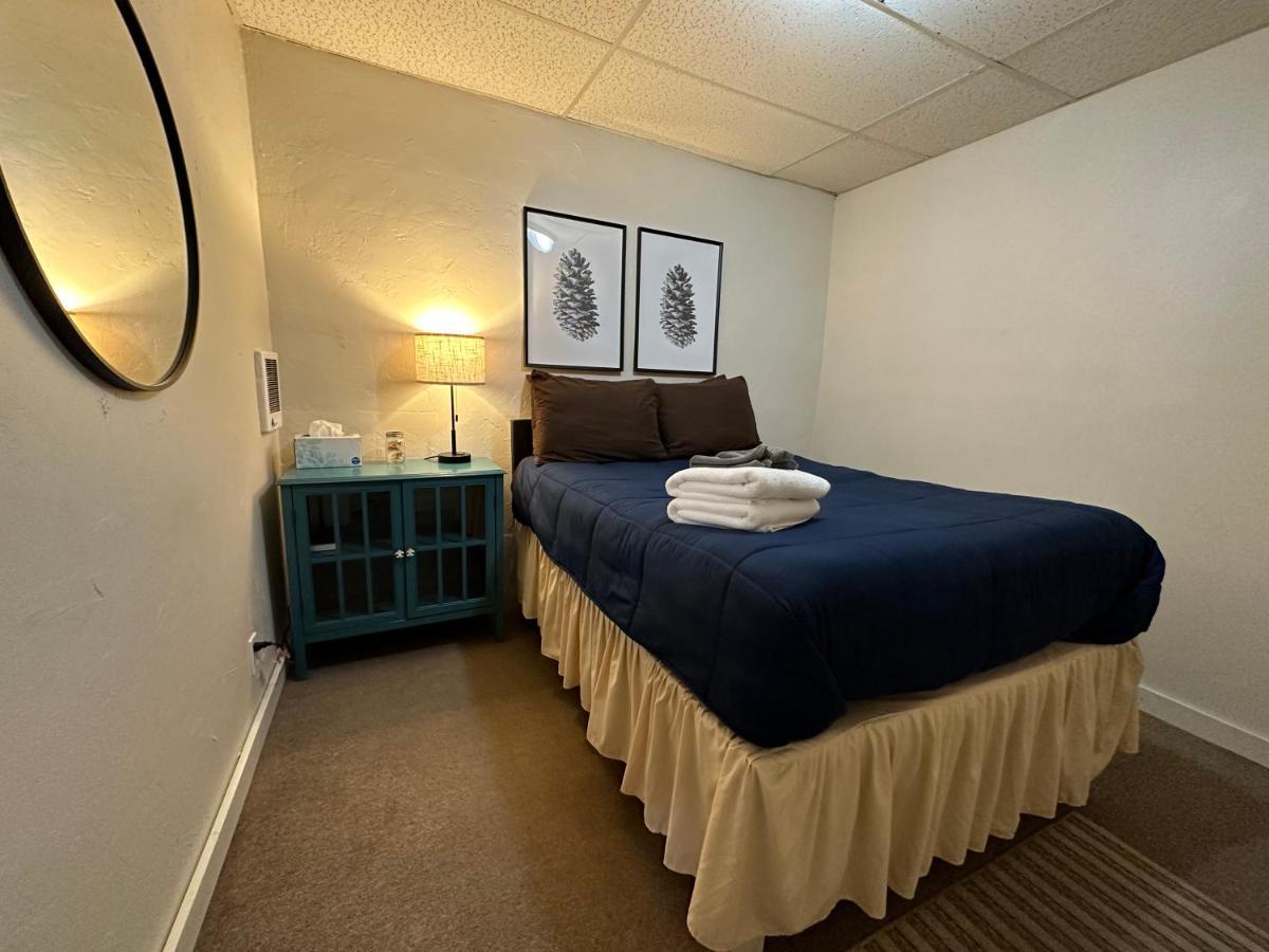 Inn The Clouds Hostel & Inn Leadville Room photo